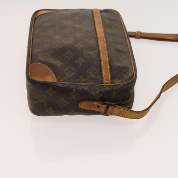 LOUIS VUITTON Monogram Trocadero 30 Shoulder Bag M51272 - Picture 4 of 13